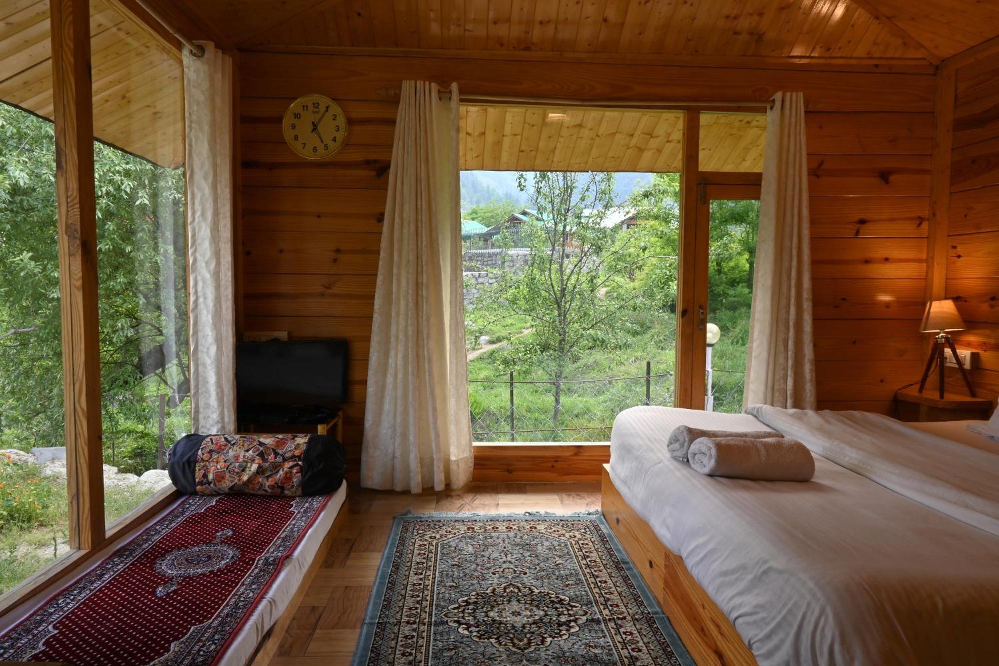 לינה וארוחת בוקר Cascade Mountain Retreat Manali מראה חיצוני תמונה