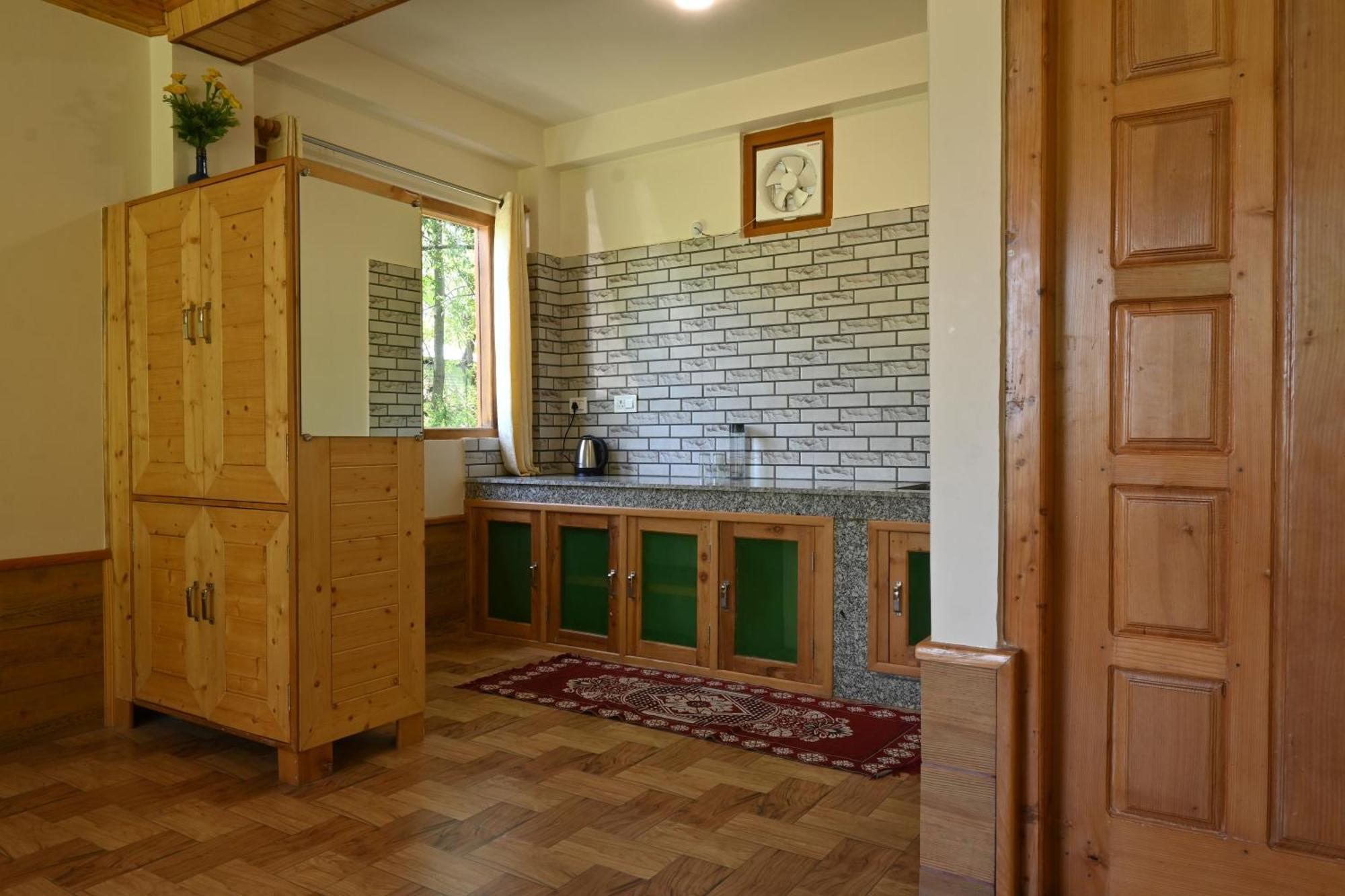 לינה וארוחת בוקר Cascade Mountain Retreat Manali מראה חיצוני תמונה