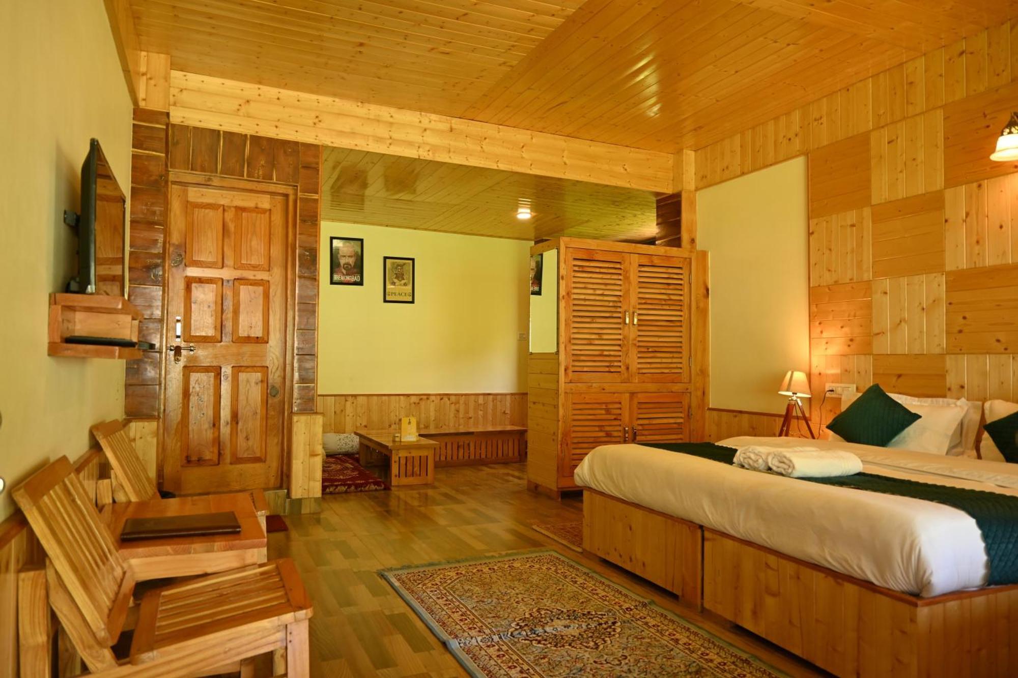 לינה וארוחת בוקר Cascade Mountain Retreat Manali מראה חיצוני תמונה