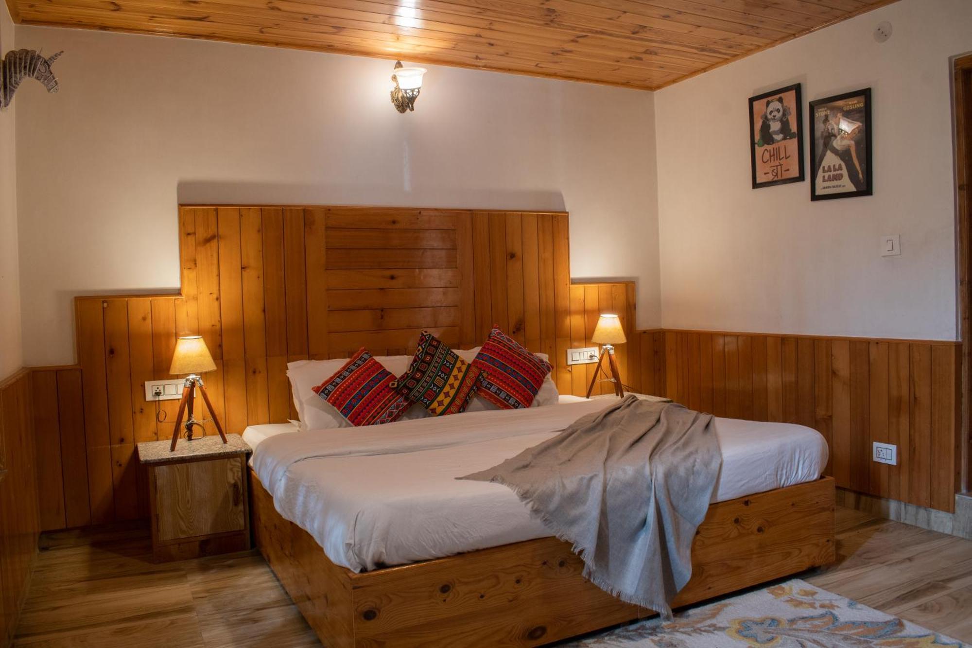 לינה וארוחת בוקר Cascade Mountain Retreat Manali מראה חיצוני תמונה